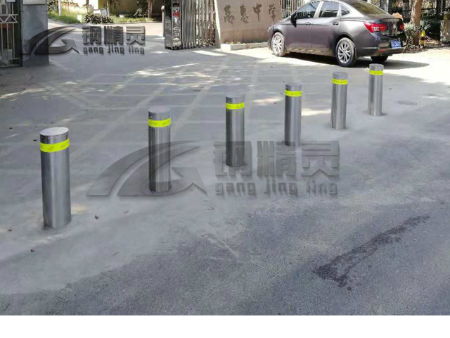 湖北路桩 加厚活动路桩 活动反光柱 可活动立柱 隔离路桩防撞柱